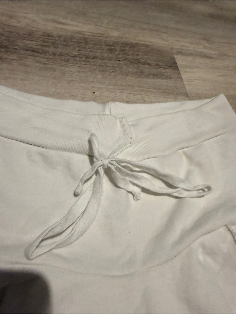 Brandy Melville White Ruffle Short Skirt - Picture 5 of 5